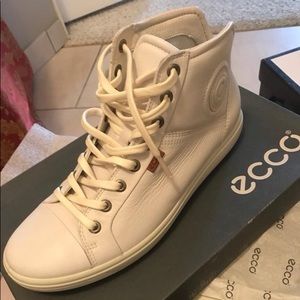 White Ecco leather high-top sneaker with box.